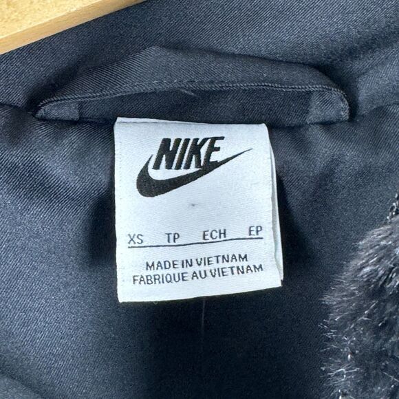 Nike Sportswear Womens Black Fossil Faux Fur Full Zip Jacket Size XS DO3791-010 - Picture 3 of 6